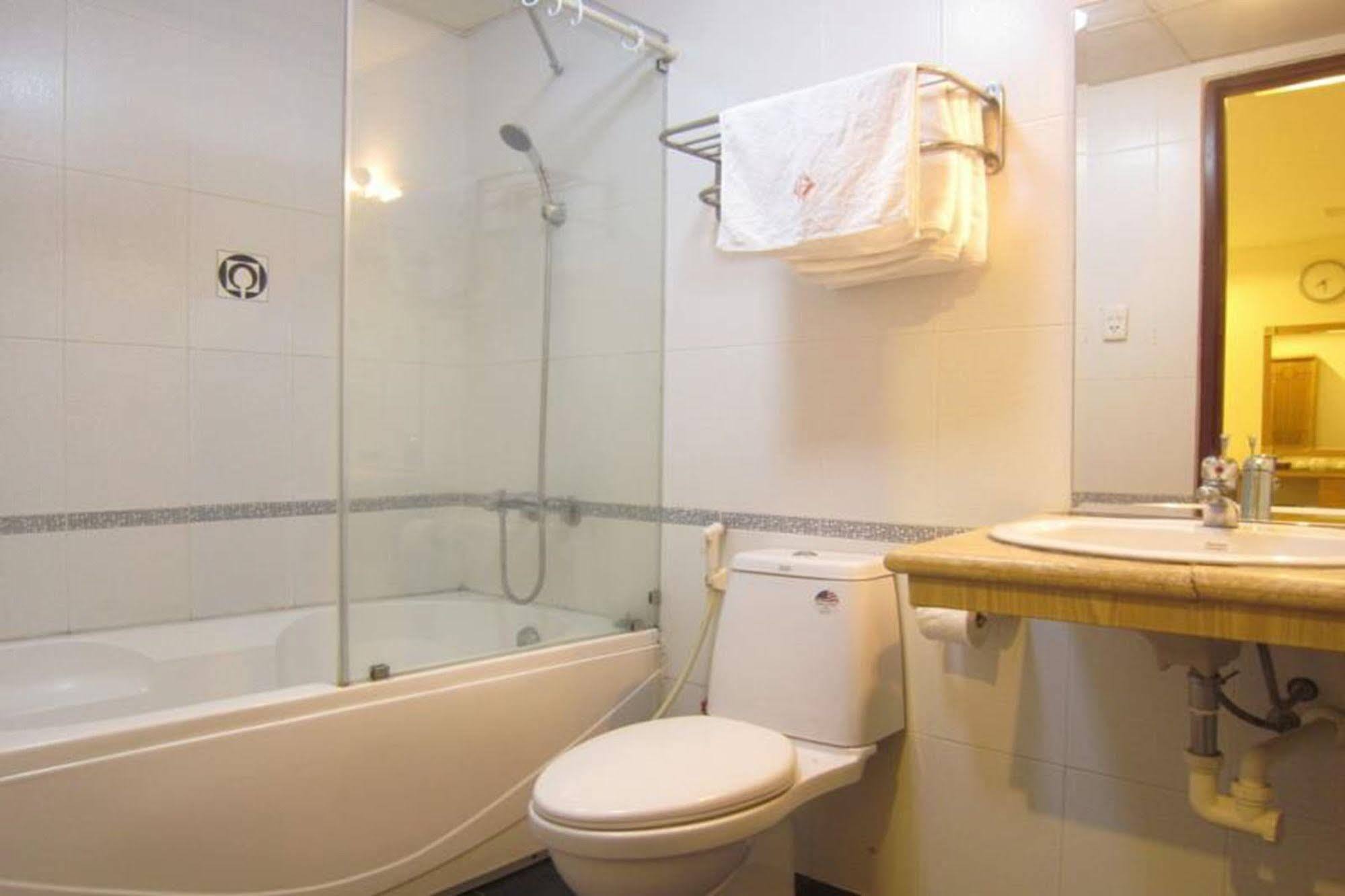 Song Anh Hotel 1 Хошимін Екстер'єр фото