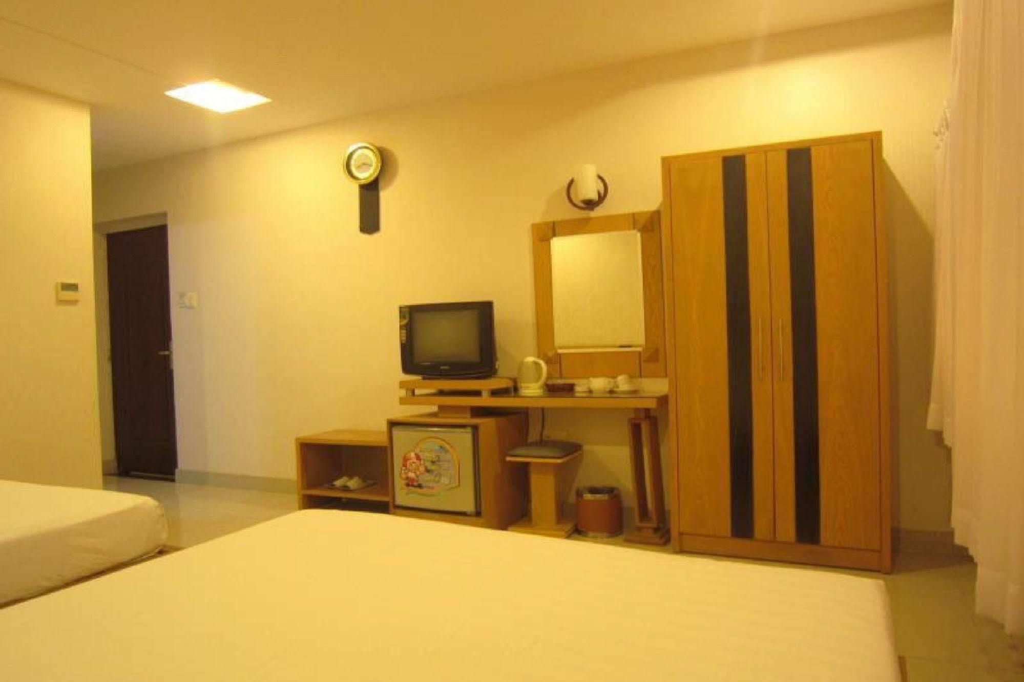 Song Anh Hotel 1 Хошимін Екстер'єр фото