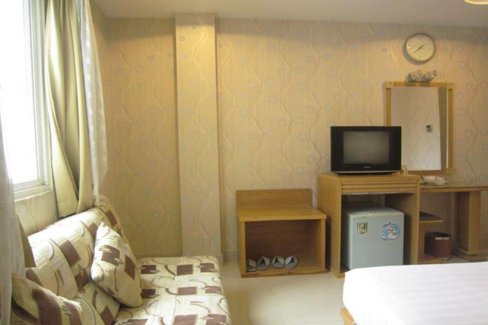 Song Anh Hotel 1 Хошимін Екстер'єр фото