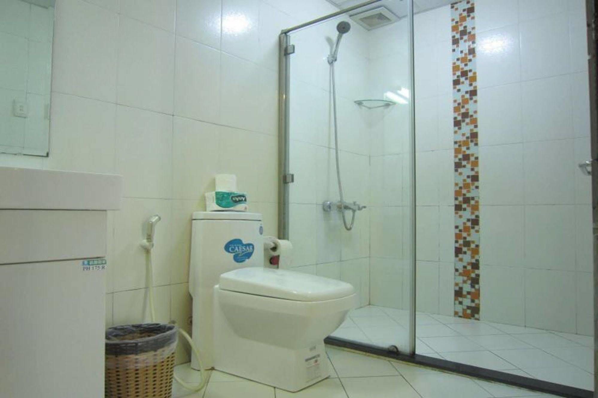 Song Anh Hotel 1 Хошимін Екстер'єр фото